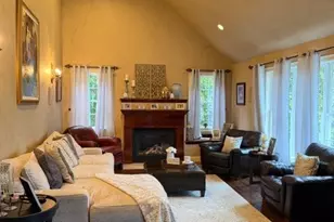 19 Susan Dr, Cumberland, RI 02864 - Photo 16