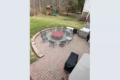 19 Susan Drive, Cumberland, RI 02864 - Photo 2