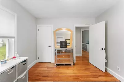 26 Coulters Road, Cranston, RI 02920 - Photo 20