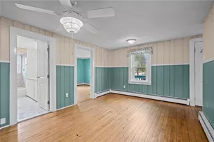 31 Hemlock Ave, Narragansett, RI 02882 - Photo 10