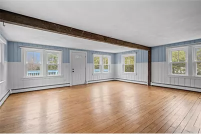 31 Hemlock Avenue, Narragansett, RI 02882 - Photo 8