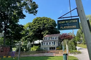 32 Overhill Rd, Warren, RI 02885 - Photo 44