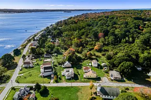 26 Pier Rd, Portsmouth, RI 02872 - Photo 2