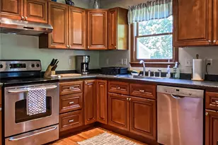 21 Annandale Terrace, Newport, RI 02840 - Photo 8