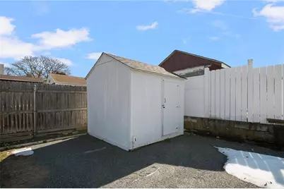 180 Grassmere Avenue, East Providence, RI 02914 - Photo 38