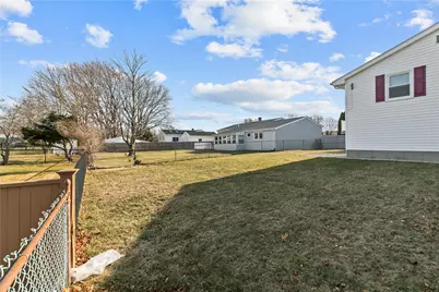 4 Weetamoe Road, Middletown, RI 02842 - Photo 30