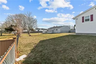 4 Weetamoe Rd, Middletown, RI 02842 - Photo 30