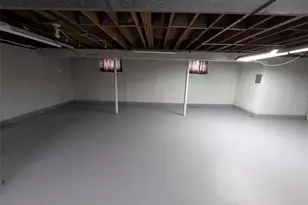 66 Scenic Dr, Warwick, RI 02886 - Photo 12