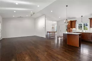 20 Peggy Dr, Cumberland, RI 02864 - Photo 6