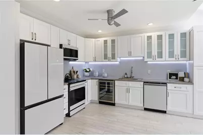 60 Prospect Hill Street, Newport, RI 02840 - Photo 6