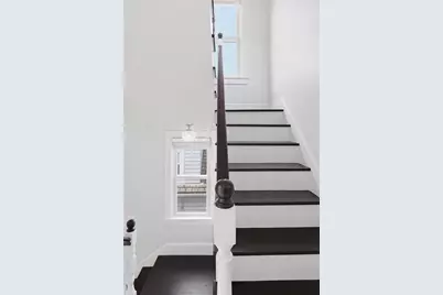 60 Prospect Hill Street, Newport, RI 02840 - Photo 22