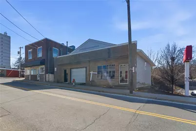 1009 Main Street, West Warwick, RI 02893 - Photo 12