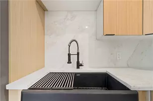 170 Broadway, Providence, RI 02903 - Photo 10