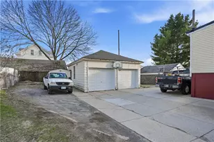 45 Gillen St, Providence, RI 02904 - Photo 36