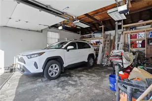 45 Gillen St, Providence, RI 02904 - Photo 32