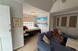 107 John St, Newport, RI 02840 - Photo 4