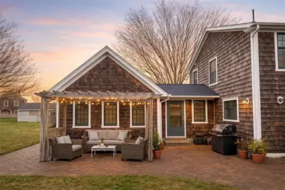 2678 East Main Road, Portsmouth, RI 02871 - Photo 1