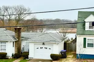 96 Shawmut Ave, Central Falls, RI 02863 - Photo 20