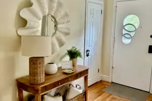 23 Sherwood Rd, Middletown, RI 02842 - Photo 2