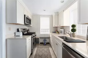 115 John St, Newport, RI 02840 - Photo 2