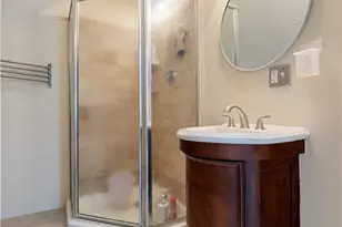 11 La Salle Dr, Providence, RI 02908 - Photo 22