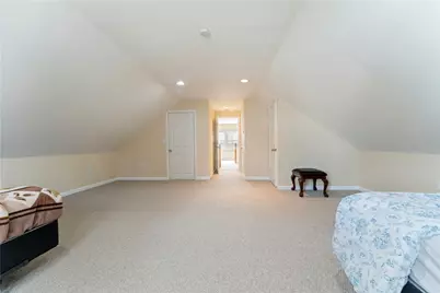 11 La Salle Drive, Providence, RI 02908 - Photo 20