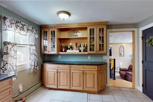 33 Teakwood Dr W, Coventry, RI 02816 - Photo 12