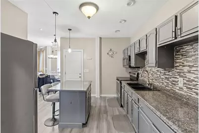 35 Allen Avenue, Pawtucket, RI 02860 - Photo 4