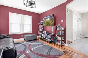 58 Williams St, Woonsocket, RI 02895 - Photo 10