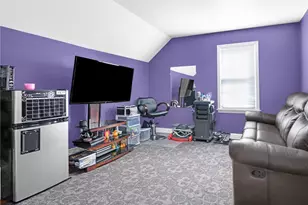 58 Williams St, Woonsocket, RI 02895 - Photo 14