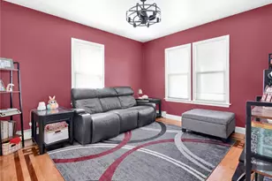 58 Williams St, Woonsocket, RI 02895 - Photo 8