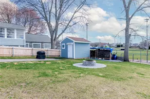 58 Williams St, Woonsocket, RI 02895 - Photo 20