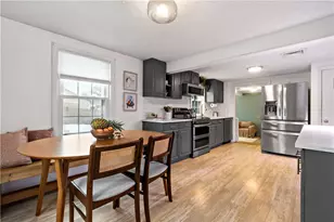 48 Rowe Ave, Warwick, RI 02889 - Photo 8