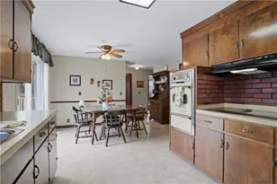 191 Nimitz Rd, Woonsocket, RI 02895 - Photo 6