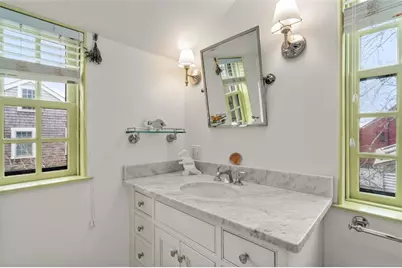 16 Bridge Street, Newport, RI 02840 - Photo 28