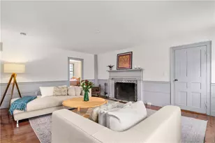 16 Bridge St, Newport, RI 02840 - Photo 14