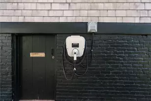 16 Bridge St, Newport, RI 02840 - Photo 32