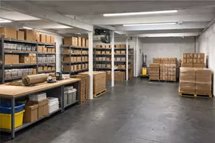 103 Blackstone Ave, Pawtucket, RI 02860 - Photo 1