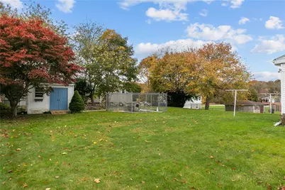 75 Montgomery Street, Tiverton, RI 02878 - Photo 10