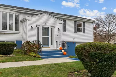 75 Montgomery Street, Tiverton, RI 02878 - Photo 4