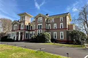 97 Narragansett Ave, Newport, RI 02840 - Photo 1