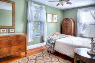 98 John St, Newport, RI 02840 - Photo 14