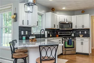 195 Oakland Beach Ave, Warwick, RI 02889 - Photo 14