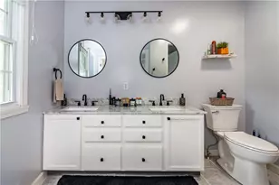 195 Oakland Beach Ave, Warwick, RI 02889 - Photo 38