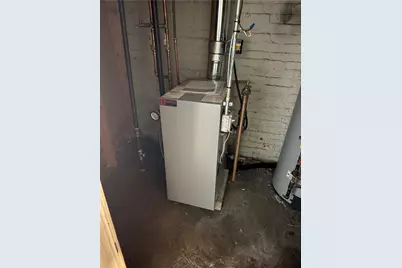 31 Hawes Street, Central Falls, RI 02863 - Photo 24