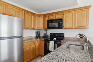 64 Burnside Ave, Narragansett, RI 02882 - Photo 8