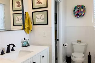 14 Pocahontas Dr, Middletown, RI 02842 - Photo 18