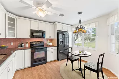 71 Trellis Drive #71, West Warwick, RI 02893 - Photo 6