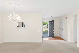 71 Trellis Dr, West Warwick, RI 02893 - Photo 12