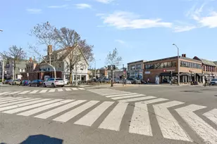 23 S Angell St, Providence, RI 02906 - Photo 20